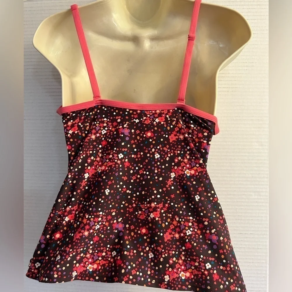 Lole tankini swim top with under wire push up bra & adjustable straps Sz M.  M20